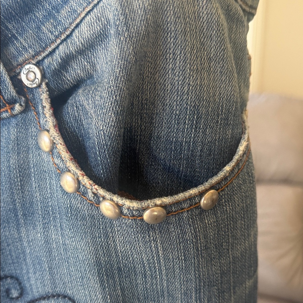 Candie's Distressed Blue Jeans with Red Floral Embroidery - Picture 3 of 5